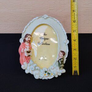 The unique collection frame